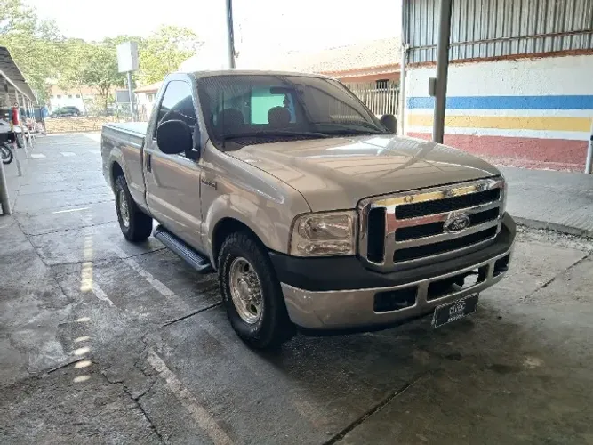 Ford F-250 XLT 4.2 TB Diesel 2000