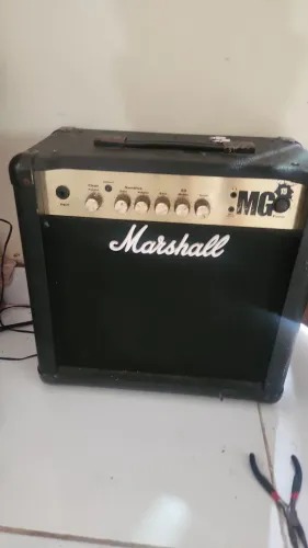 Cubo de guitarra 15wt