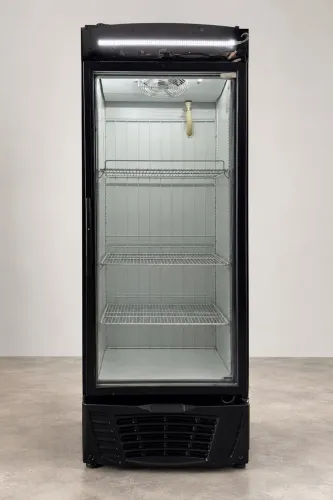 VENDE-SE EXPOSITOR VERTICAL REFRIGERADO GEL0PAR! ?