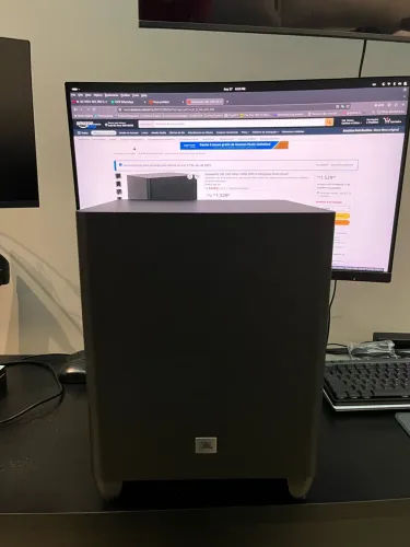 Subwoofer JBL Ci8P Ativo 100W RMS 8 Polegadas Preto Bivolt