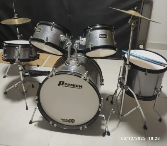 Bateria infantil