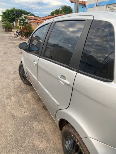 Fiat Idea Attractive 1.4 Fire Flex 8V 5P 2012