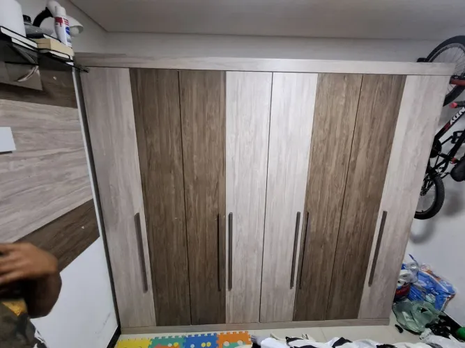 Vendo guarda roupa
