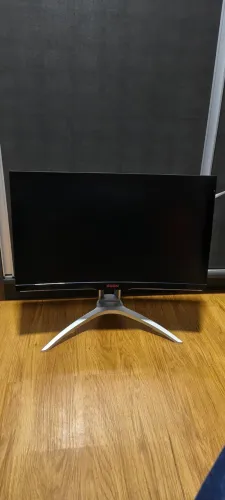 Monitor Agon 27 144hz 0,3 MS (Defeito trocar a tela ou tentar reparar)