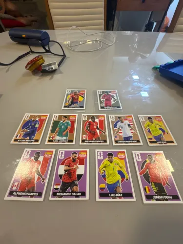 Figurinhas legend 