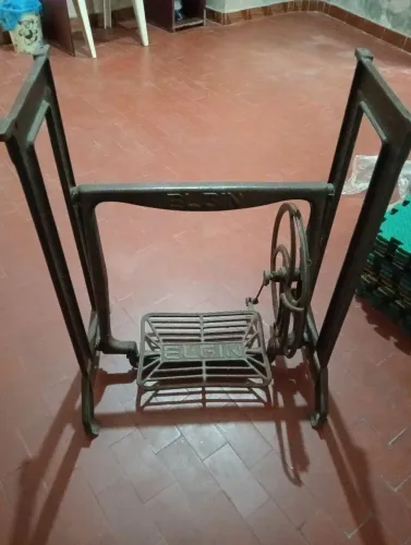 Base de máquina de constura 