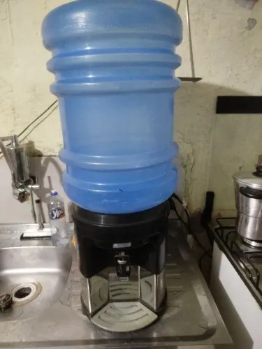 FILTRO DE ÁGUA COM GALÃO 