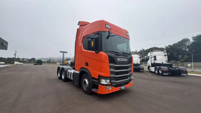 SCANIA R450 A6X2 2024 - ADAS  10 PNEUS NOVOS DEFLETOR A AR SAIA LATERAL CONDICIONADO..