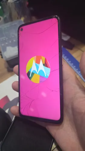 Moto g8 power