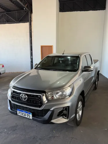 Toyota Hilux CD SR 4X4 2.8 TDI Diesel Aut. 2019