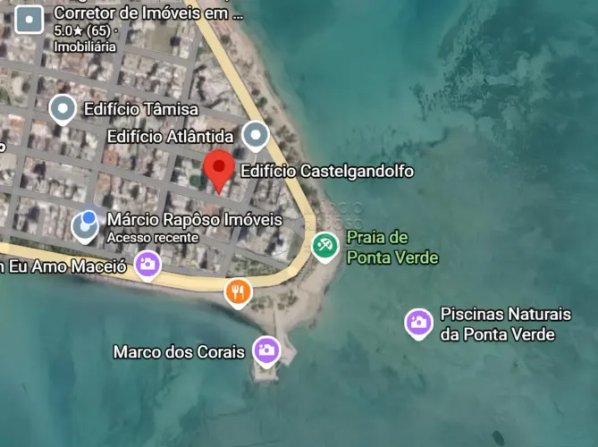 Apartamento com 3 Quartos e Varanda em Andar Alto à venda na Ponta Verde no Edifício Caste