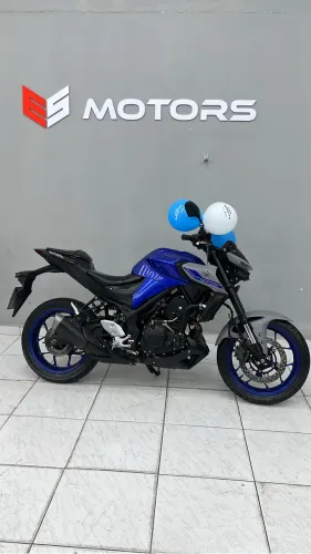 Promoção imperdível!! Mt 03 2022 33.554 km apenas esmotors
