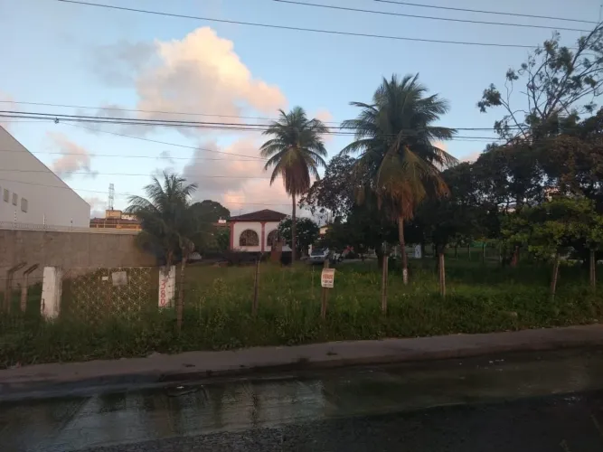 Terreno mais de 1.800m² em Natal