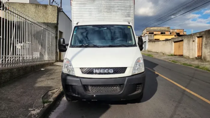 Iveco Daily City 30s13 Chassi 2P (diesel) 2020