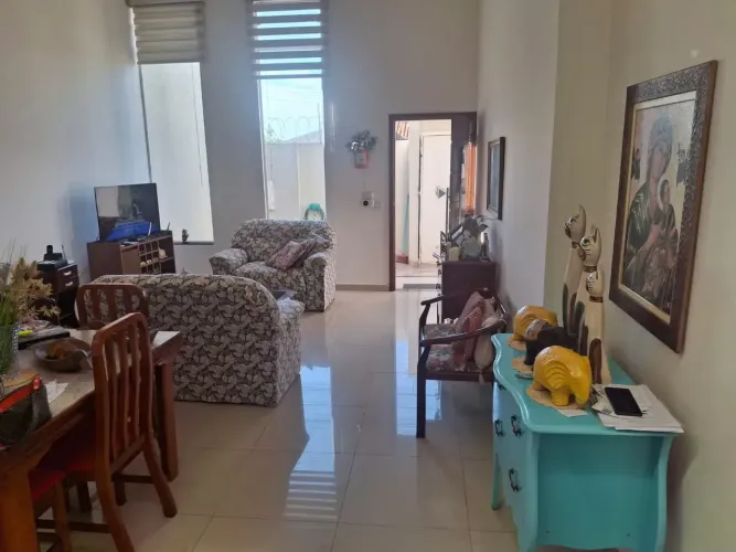 TÉRREA 3 DORM 1 SUÍTE,  PORCELANATO  JD Terra Branca - Bauru - SP