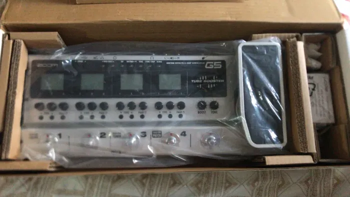 Zoom G5 nova na caixa R$ 1.200