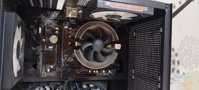 Vendo kit upgrade, placa mãe h310m, i5 8500, e cooler do processador 