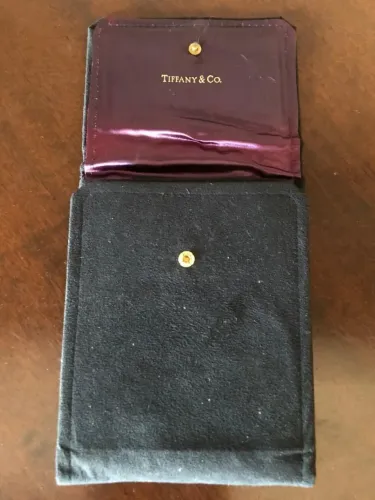 Porta Jóias- Colar- Tiffany & Co.
