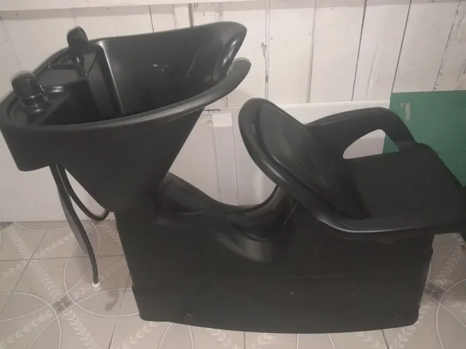 Móveis para salão.