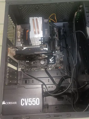 PC GAMER AORUS I3 SÓ PEÇA DE QUALIDADE