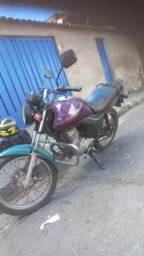 Vendo essa moto