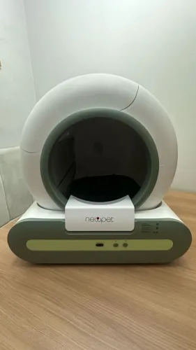 Caixa de Areia Fechada Automática NewPet com App