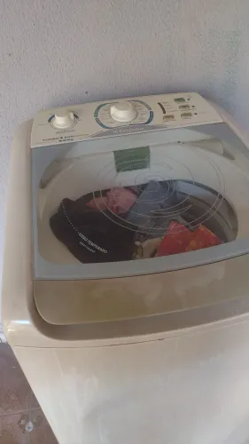 Vendo máquina de lavar com defeito