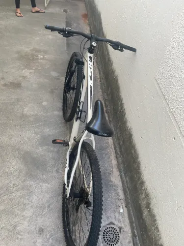 Bicicleta KSW Freio a óleo Seminova