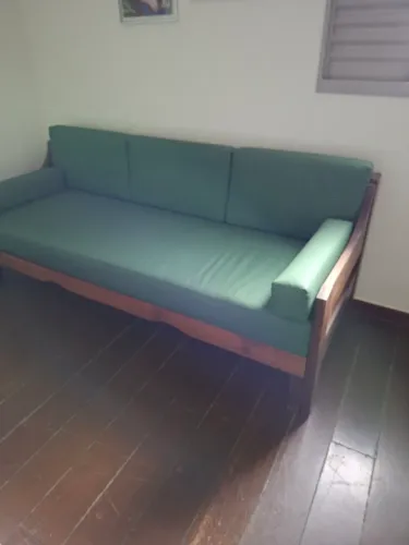 sofá-cama de madeira maciça 