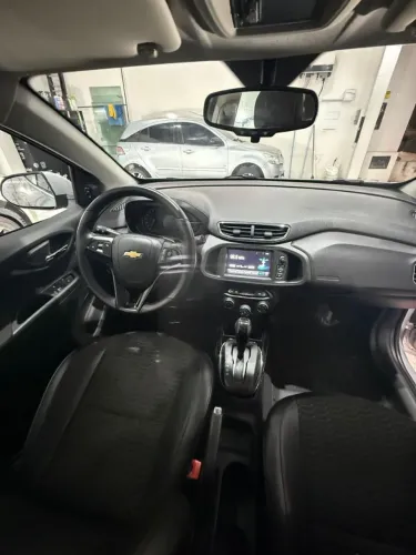 Chevrolet Onix Hatch LTZ 1.4 8V Flex Aut. 4P 2018