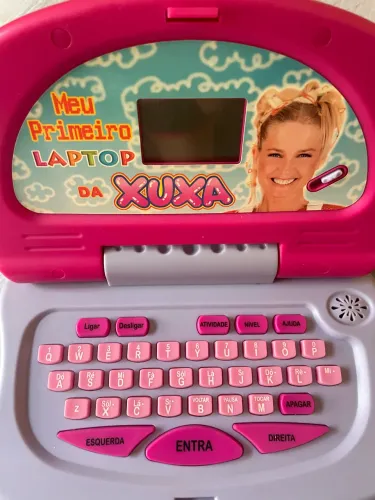 Laptop Xuxa anos 2000 funcionando 