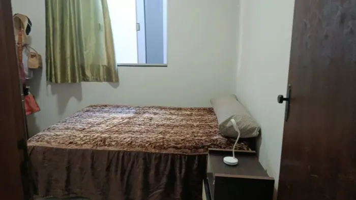 QUARTO MOBILIADO PARA MOÇAS EM JANAUBA