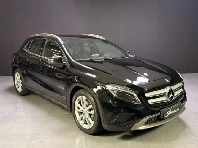 Mercedes-Benz GLA 200 Vis. Black ED. 1.6 TB 16V Aut. 2015