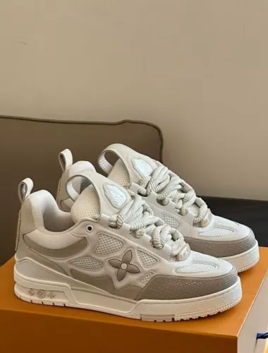 vendo tênis lv skate 4 meses de uso