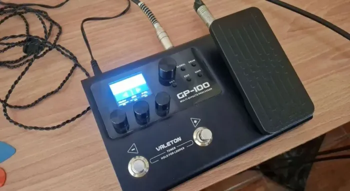 Pedaleira Valeton GP-100