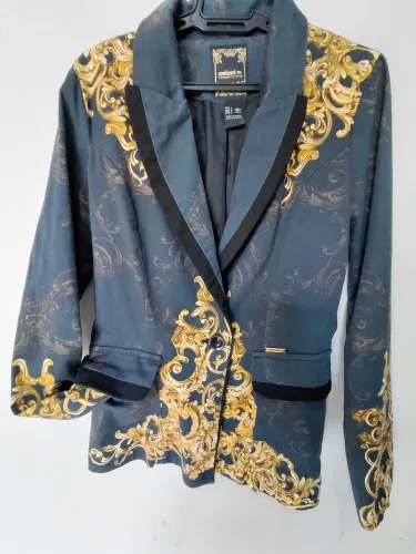 Blazer alfaiataria colcci<br><br>?70.00 <br><br>Tam/P