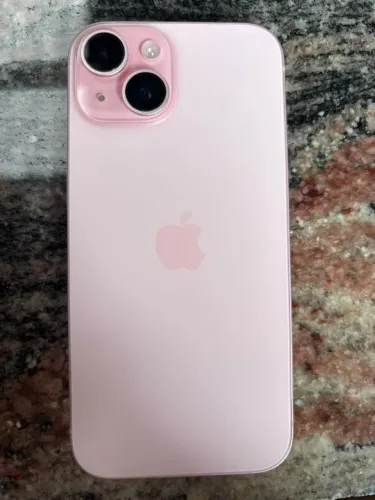 Iphone 15 rose