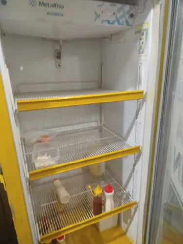 Vendo freezer repositor