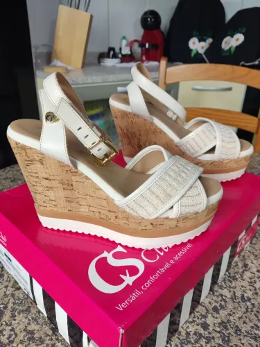Sandália Carmen Steffens 34