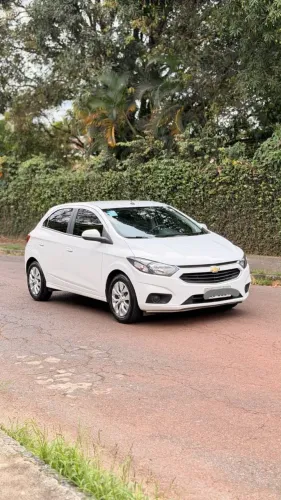 Chevrolet Onix Hatch LT 1.4 8V Flex Mec. 4P 2018