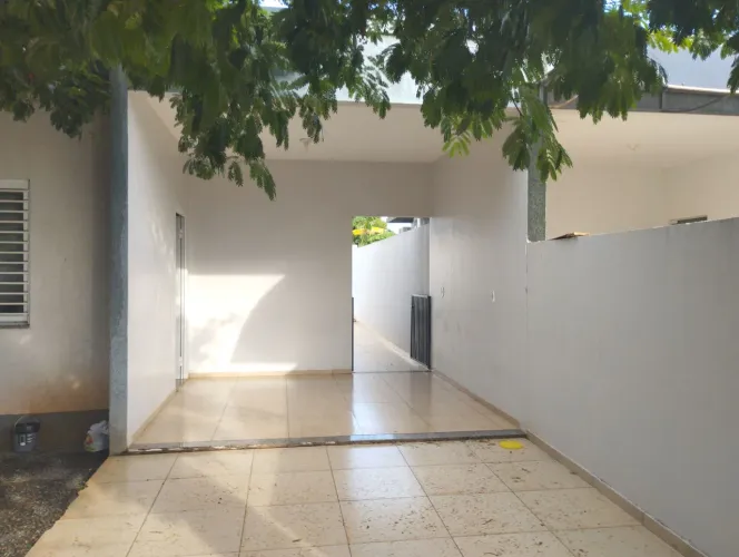 Alugo casa mobiliada