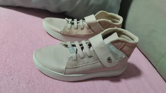 tênis infantil modelo cano alto número 31