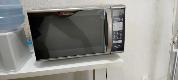 Microondas Flat Panagrill Panasonic