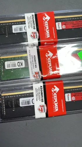 PENTE DE MEMORIA PARA DESKTOPS