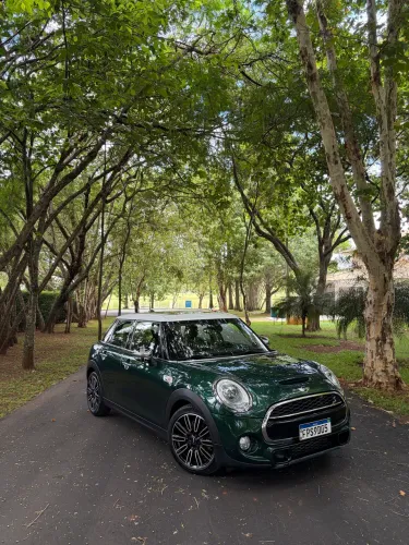 Mini Cooper S 2.0 Turbo 16V 5P Aut. 2016