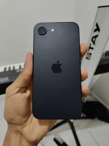 IPHONE 16e / NF + GARANTIA APPLE