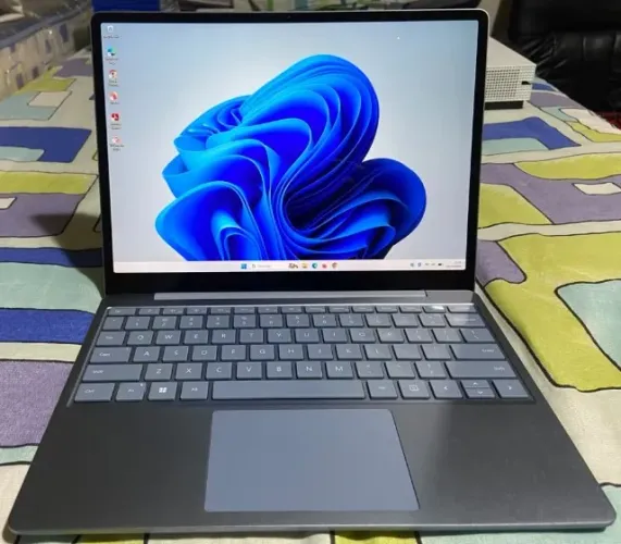 Notebook Surface Laptop Go 2