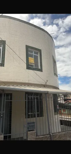 Alugo apartamento 2/4 no bairu