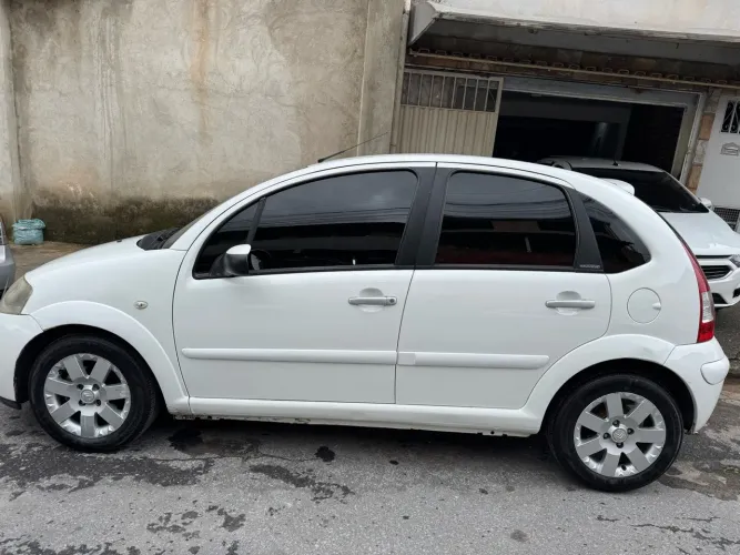 Citroen C3 Exclusive 1.4 Flex 8V 5P 2012