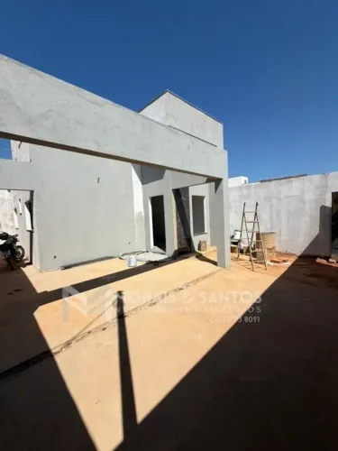 CASA À VENDA NO BAIRRO QUINTAS DA PRODUÇÃO MONTES CLAROS MG